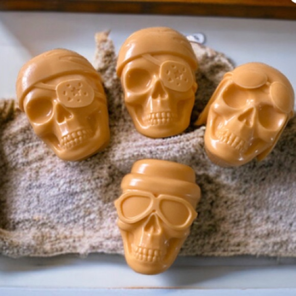 Hand Crafted Soap - Halloween Skulls - Pumpkin Vanilla